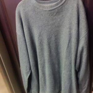 Men's Gray Sweater
